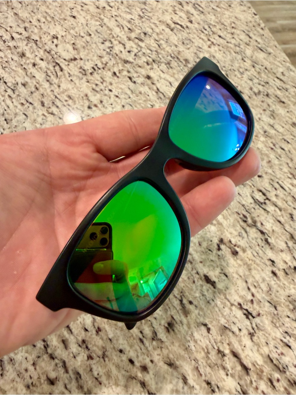 Rheos Black Nylon Optics Polarized Sunglasses 100% UV Protection 00140 - Picture 2 of 16